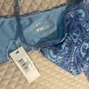 Frankie bikini top